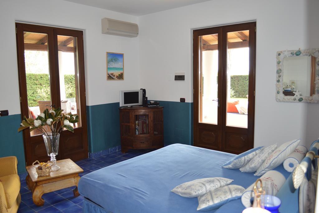 Villetta Ibiscus Lipari  Room photo